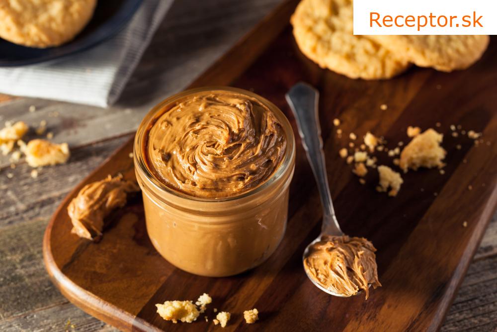 Čokoládové košíčky s cookies nátierkou Lotus