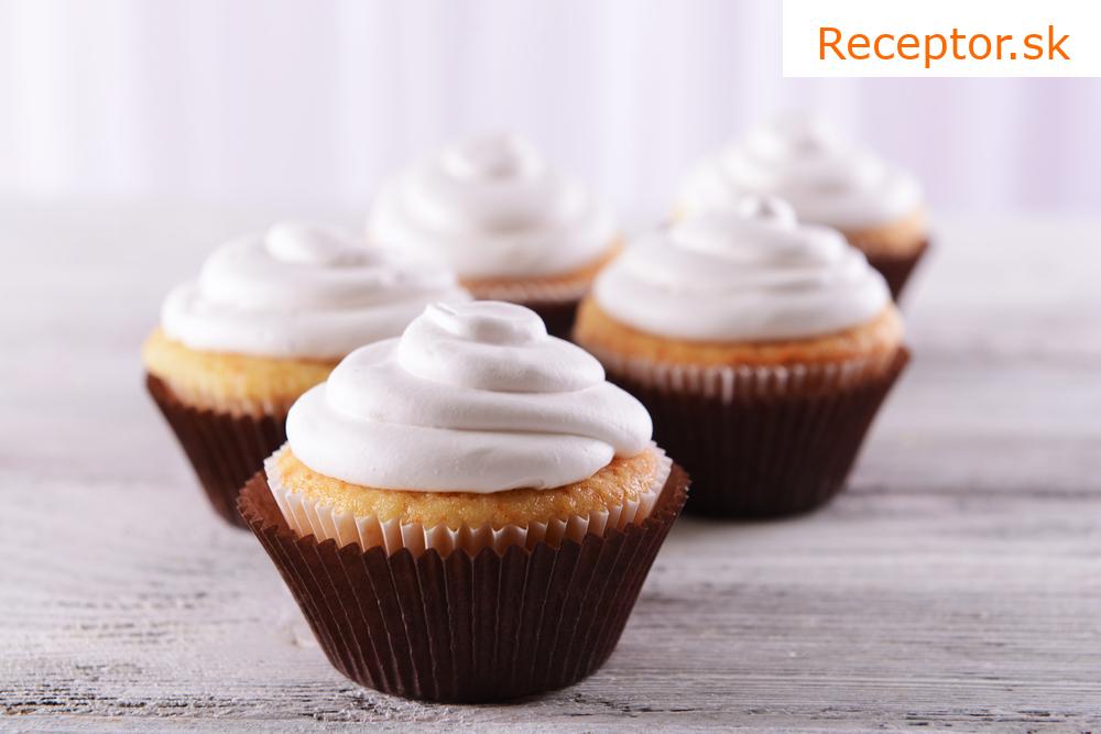 Dýňové cupcakes s krémom z mascarpone