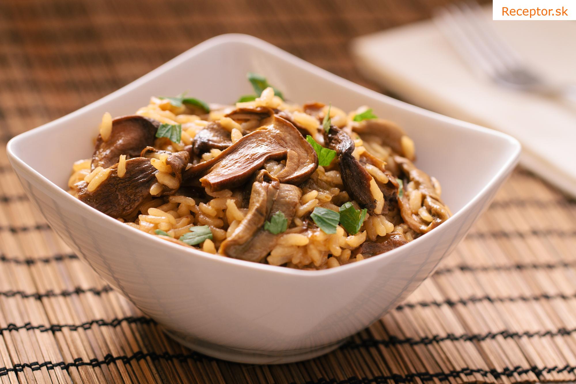 Krémové risotto s houbami a parmezánom