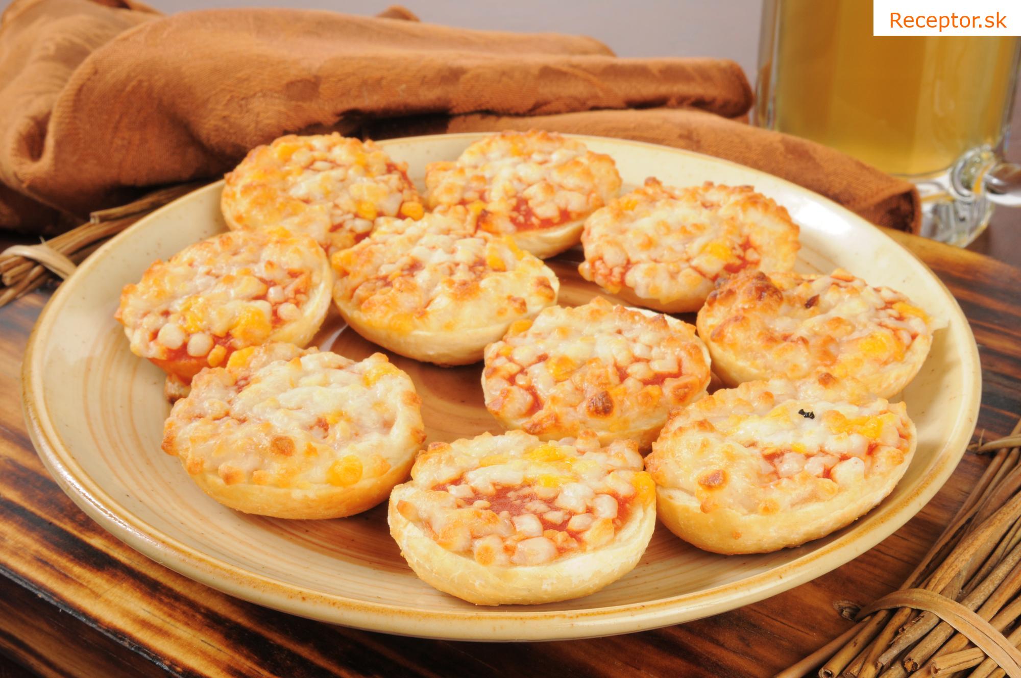 Mini pizza so syrom