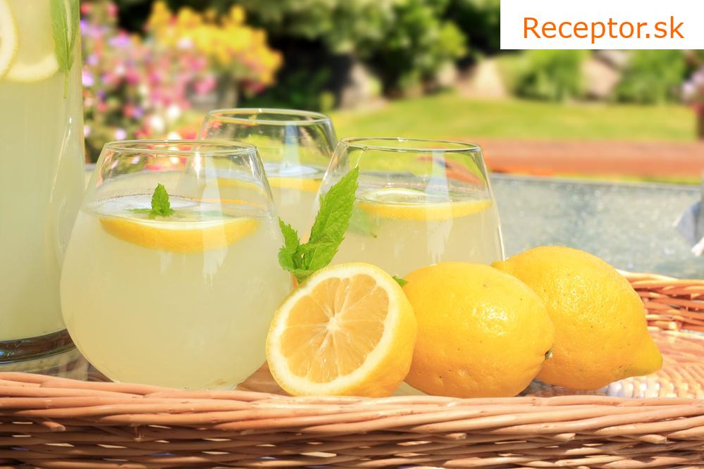 Okurková-citrónová limonáda