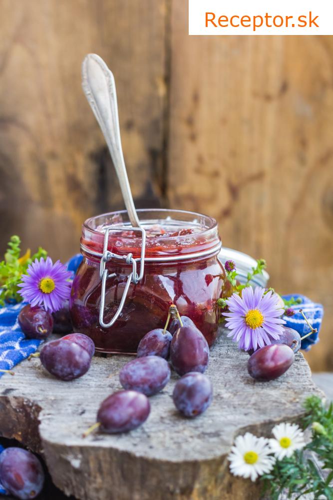Slivková Nutella